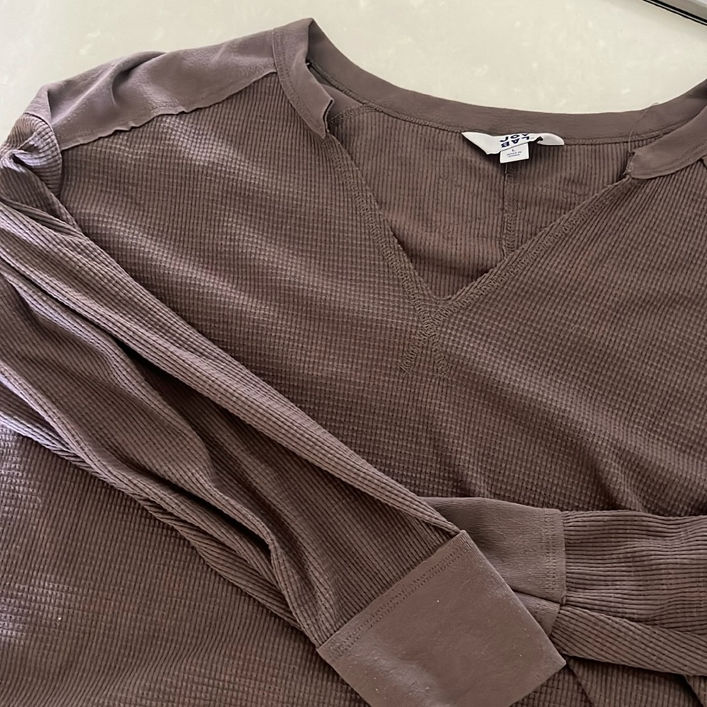 Waffle knit long sleeve